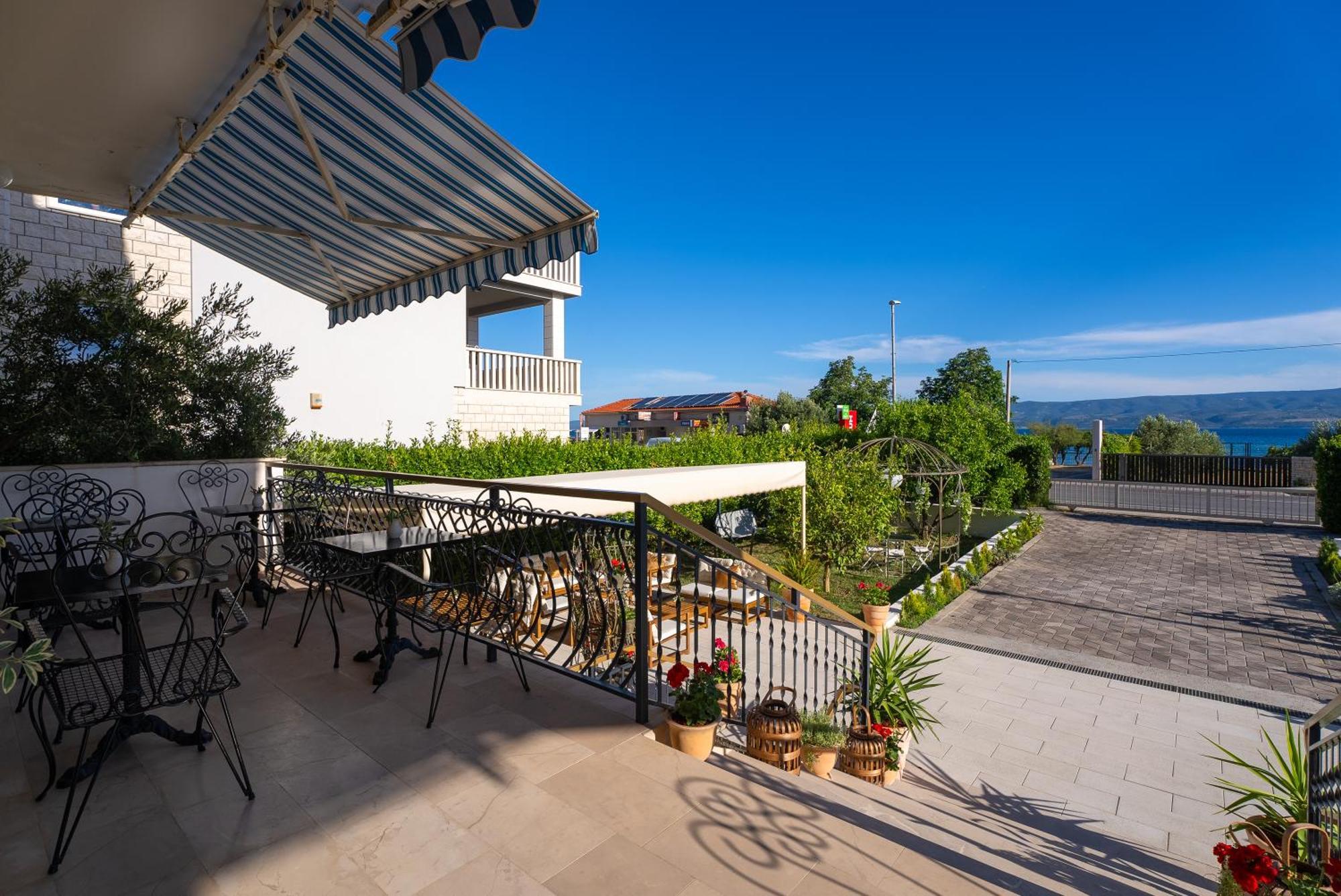 Storge Boutique Bed & Breakfast Omiš Εξωτερικό φωτογραφία