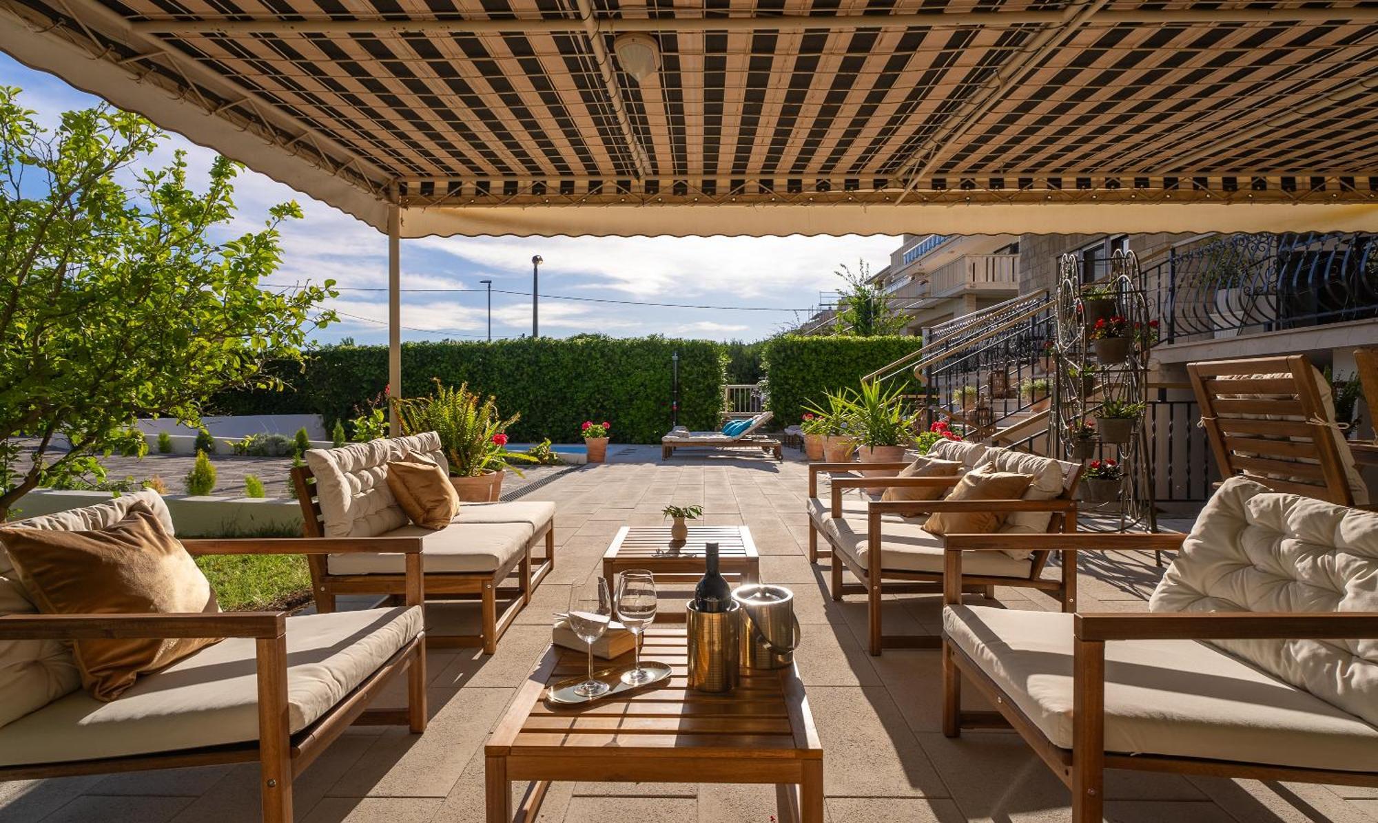 Storge Boutique Bed & Breakfast Omiš Εξωτερικό φωτογραφία